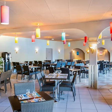 Hotell Sowell L'olivier 4*